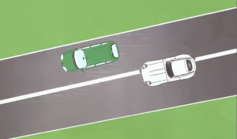 خط متواصل : ممنوع التجاوز السيارة البيضاء ممنوع عليها تجاوز السيارة الخضراء